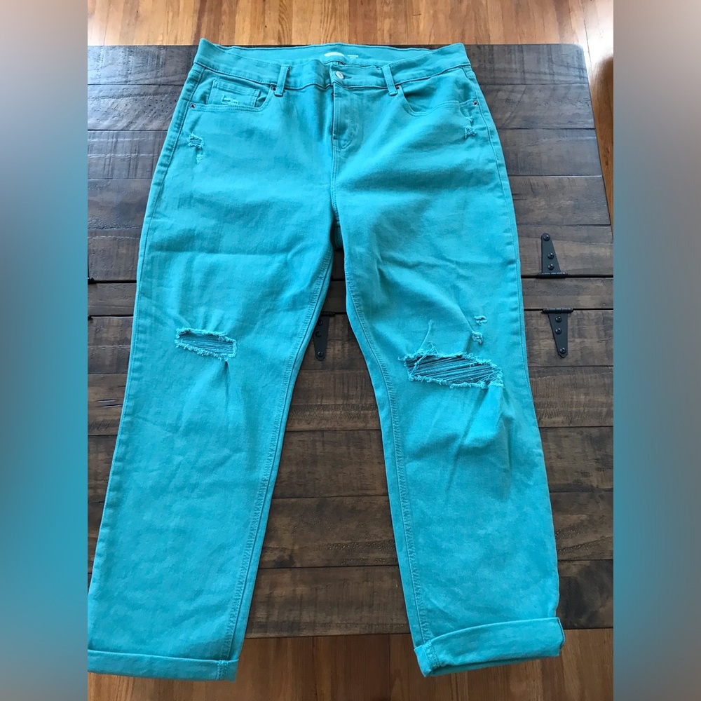 Old Navy Boyfriend mid rise light teal women’s jeans size 14 MINT